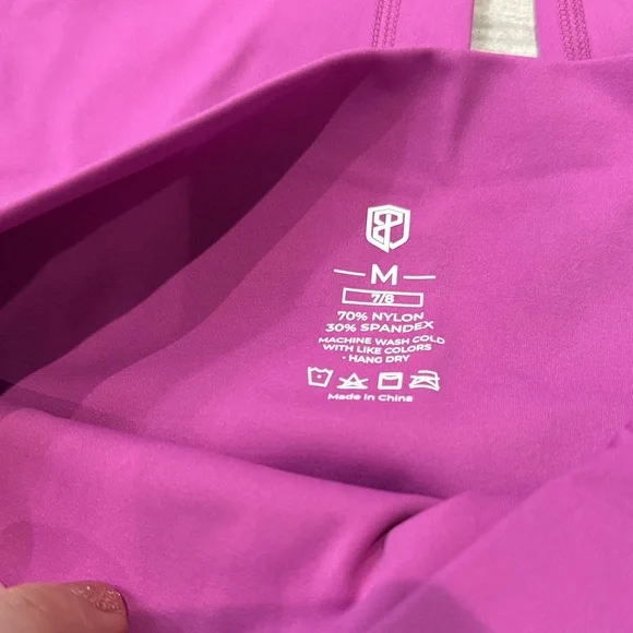 Synergy Born primitive  Leggings - Picture 2 of 3